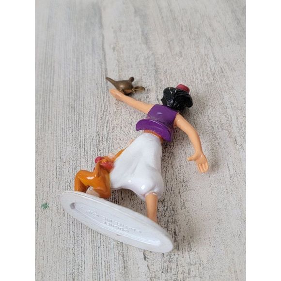 Mattel 1992 Disney Abu lamp Aladdin Pixar toy figure - Picture 4 of 4